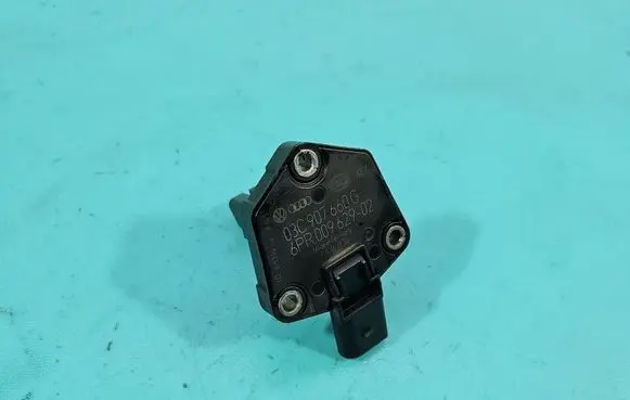 Volkswagen Sharan Oil level sensor 03C907660G IMPRK1513109