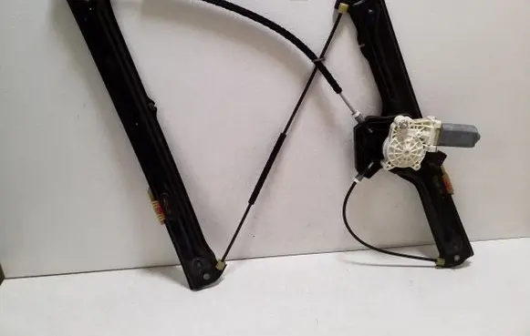 Front door window regulator with motor