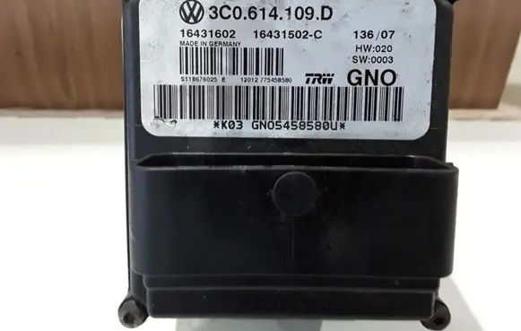 Volkswagen PASSAT B6 ABS Pump 3C0614109D