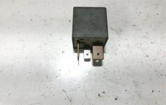Volkswagen Golf IV Other relay 357911253