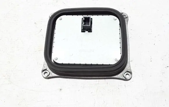 Chrysler Pacifica Xenon control unit/module 147000015100