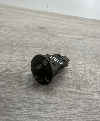 Other switches/knobs/shifts