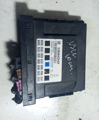 Opel Insignia A Comfort/convenience module 13504342 F00HJ00551