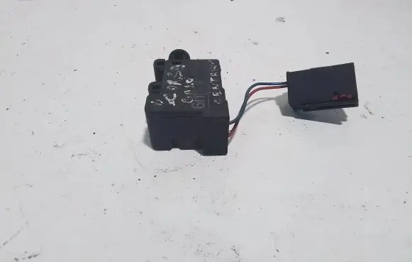 Opel Corsa C Central locking motor AA666F25