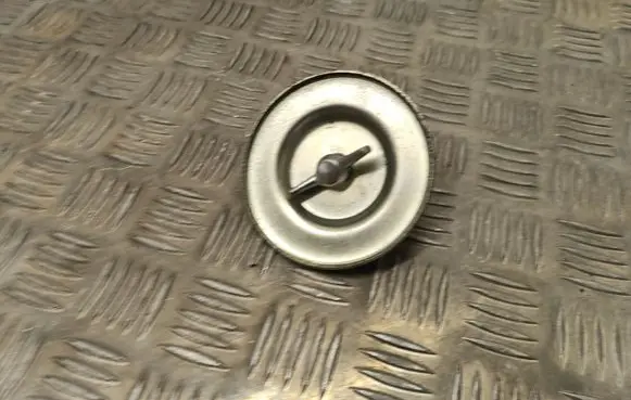 Citroen C4 Aircross Spare wheel bolt 