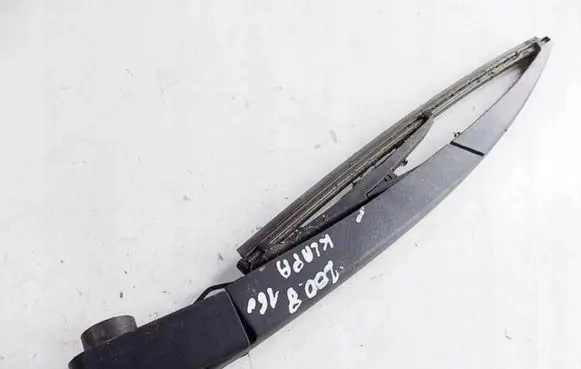 Peugeot 2008 I Rear wiper blade arm