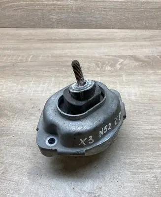 BMW X3 E83 Engine mount bracket 3415176