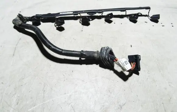 BMW 5 GT F07 Fuel injector supply line/pipe 780968007 759045906