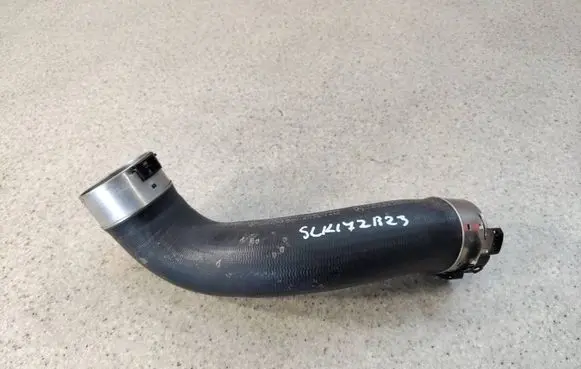 Intercooler hose/pipe