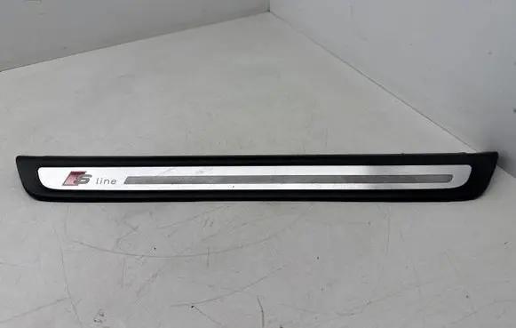 Audi Q5 SQ5 8R Front sill trim cover 8R0853374