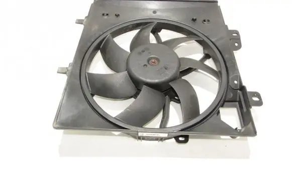 Peugeot 207 CC Radiator cooling fan shroud kodo