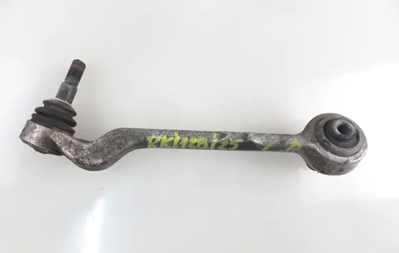 BMW 1 E81 E87 Front lower control arm/wishbone 6763699L