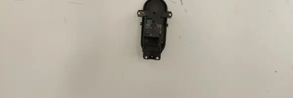 Mini Clubman F54 Hand parking brake switch 6806702