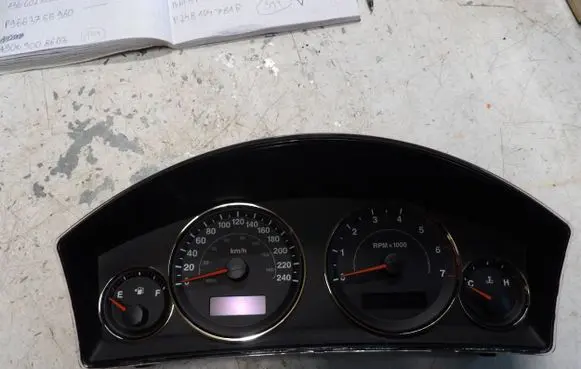 Jeep Grand Cherokee (WK) Speedometer (instrument cluster) 56054018AH CR0034007K000