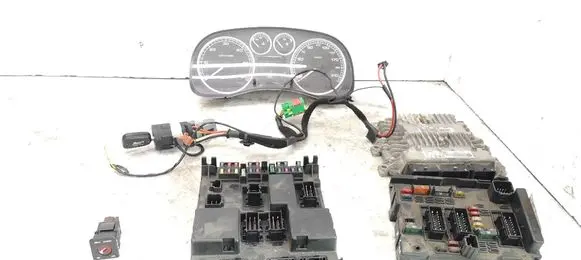 Peugeot 307 Engine ECU kit and lock set 9655474580 9655041480 5WS40029I
