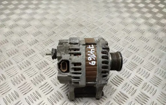 Nissan Qashqai Generator/alternator 23100JD200