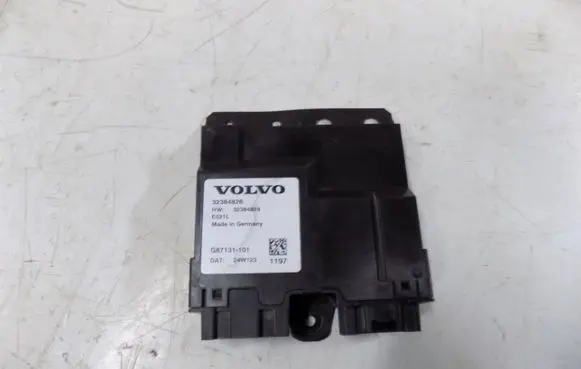 Volvo XC90 Tailgate/trunk control unit/module 32384826 32384829