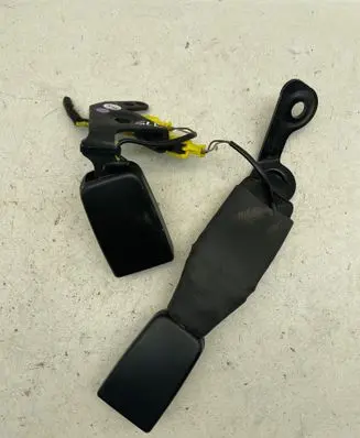 Mercedes-Benz GLK (X204) Rear seatbelt buckle A2048602669 34043153219 330611550