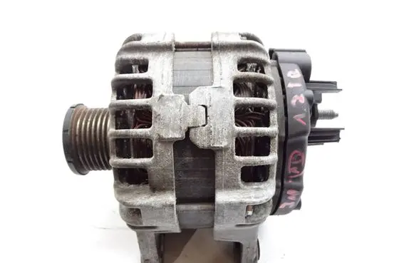 Nissan Qashqai Generator/alternator 231004BE0B F000BL0814