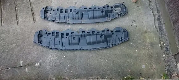 Toyota Yaris Front bumper foam support bar