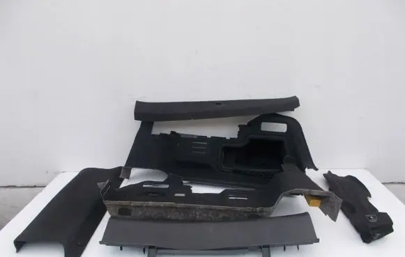 Audi A5 8T 8F Trunk/boot lower side trim panel 8F0863879B