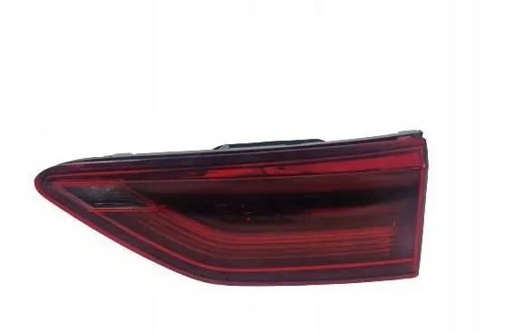 Volkswagen Golf VIII Tailgate rear/tail lights 5H0945094C
