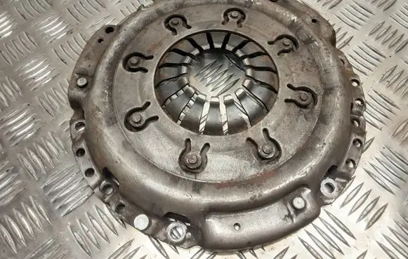 Opel Vivaro Pressure plate 