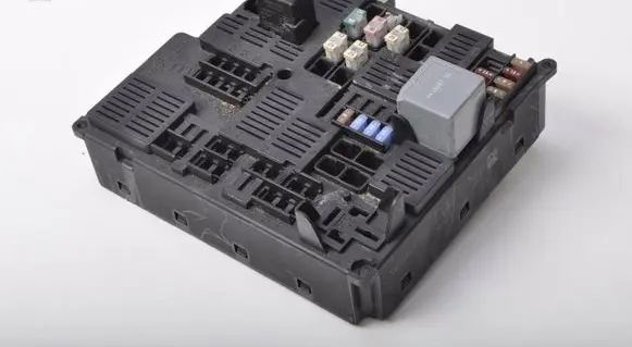 Volvo S90, V90 Fuse box set 31473568
