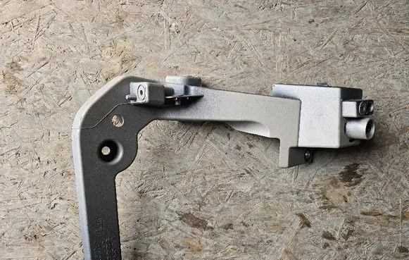 Volvo XC40 Fender mounting bracket 32234762