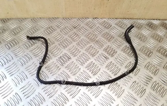 Volvo S80 Fuel return line/hose 