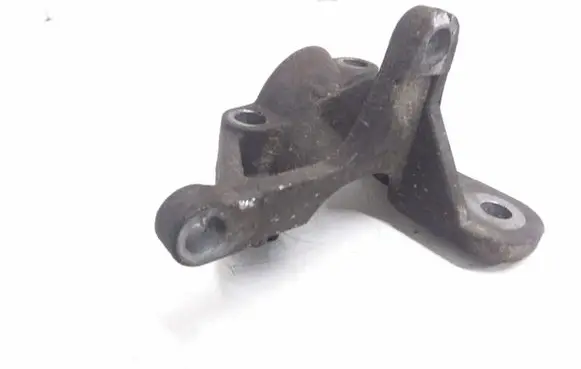 Ford Focus Engine mounting bracket XS4Q9K552AB
