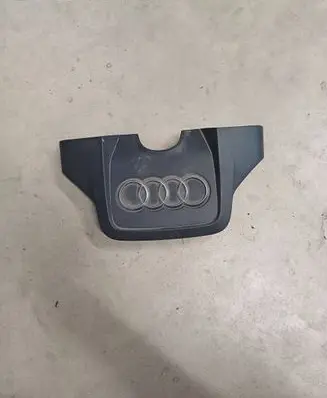 Audi Q7 4L Engine cover (trim) 06E103926N