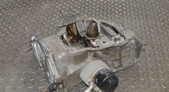 Renault Megane III Oil sump 110172481R