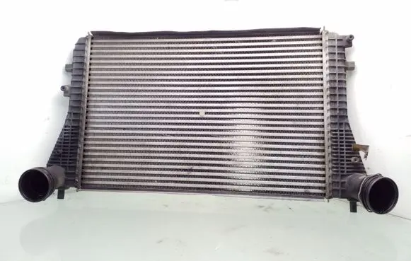 Volkswagen PASSAT B6 Intercooler radiator 3C0145805F