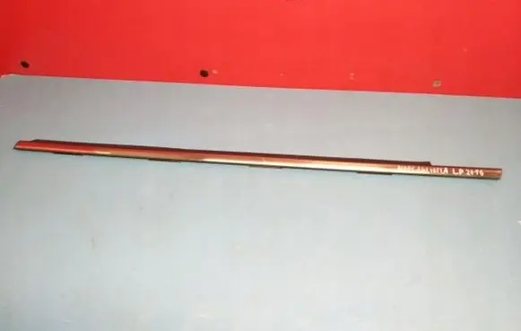 Alfa Romeo Giulietta Front door trim (molding)