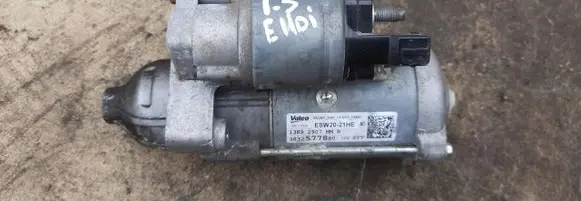 Peugeot 208 Starter motor 9832577880