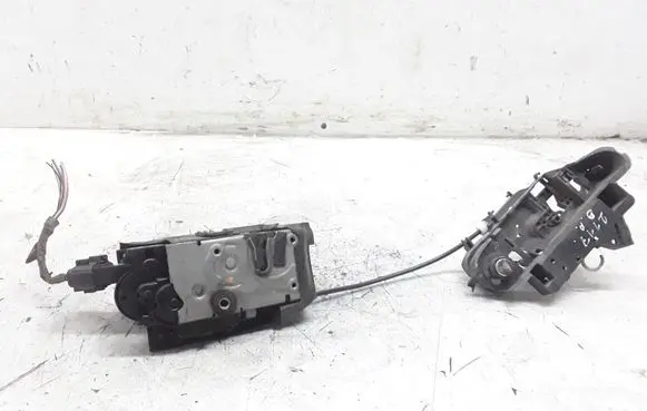 Fiat Croma Front door lock 51708428A