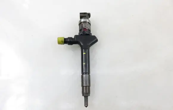 Mazda 5 Fuel injector RF7J13H50