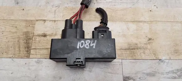 Coolant fan relay
