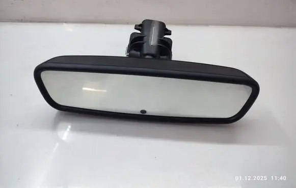 Rear view mirror (interior)