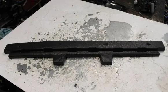 Renault Captur II Rear bumper foam support bar 850901592R