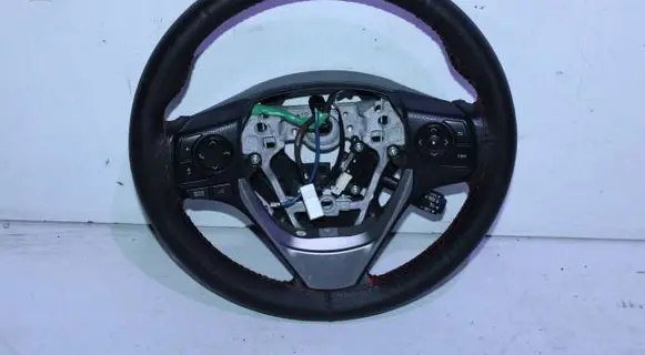 Toyota RAV 4 (XA40) Steering wheel