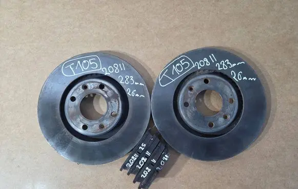 Opel Corsa F Front brake disc 0000099