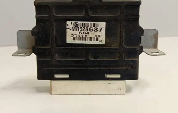 Mitsubishi Pajero Gearbox control unit/module MR528637