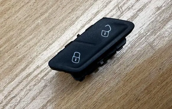 Volkswagen Golf Sportsvan Central locking switch button 510962125