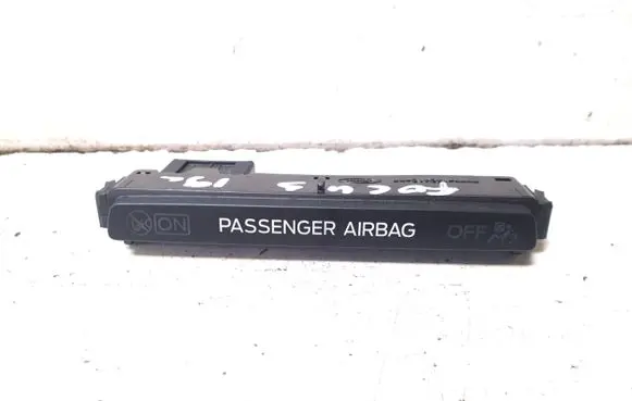 Ford Focus Passenger airbag on/off switch JK2T14B418