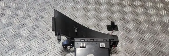 Maserati Quattroporte Dashboard side air vent grill/cover trim 670011054