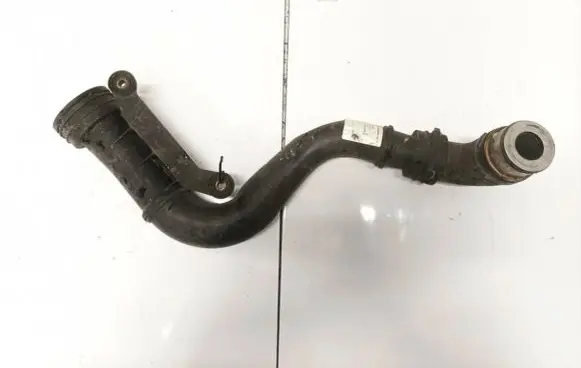 Volkswagen Jetta V Intercooler hose/pipe