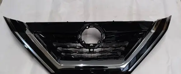 Nissan Qashqai J12 Front grill 623106UM
