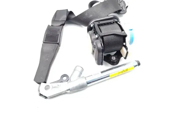 Opel Insignia A Front seatbelt 99613190